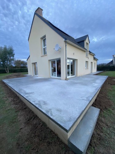 CREATION D'UNE TERRASSE BETON